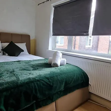Entire Flat In London Alexandra Palace-2