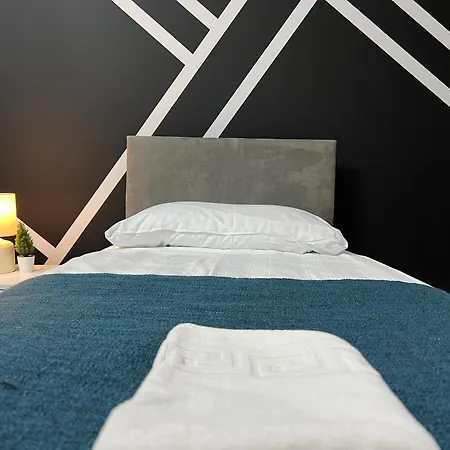 Comfy Entire Flat In Kings Cross-3