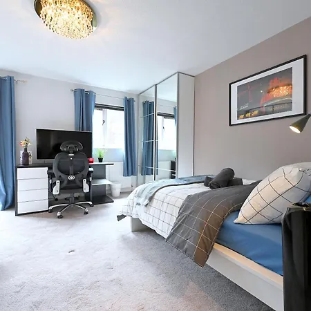 3 Bedroom House In Euston, Patio & Bbq-3