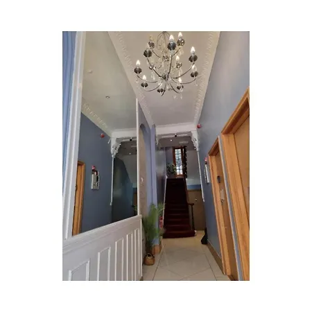 F406- Great Studio For 2 Near Hyde Park-2