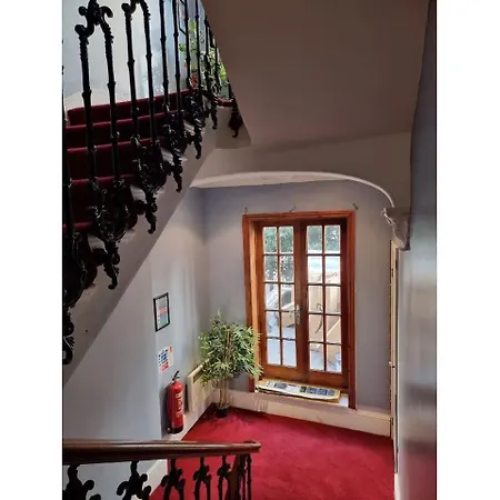 F103-Maisonette 1St Floor Studio Near Hyde Park-2