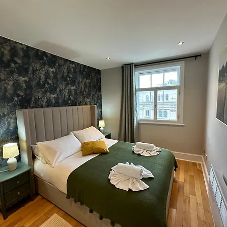 Brand New Flat In Central London-3
