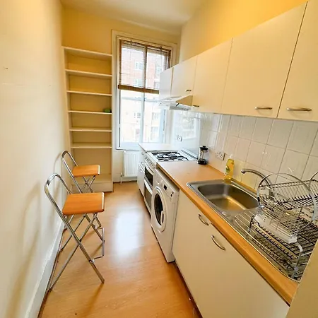 Flat D Stockwell-2