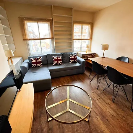 Flat C Stockwell-3