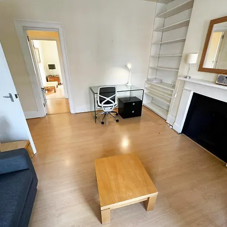 Flat C Stockwell-2