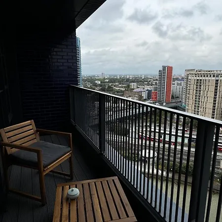 1 Bedroom Private Balcony, Perfect Location-3