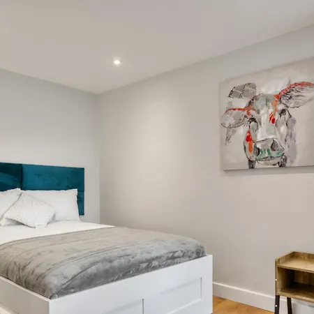 City Apartment Zone 2-3