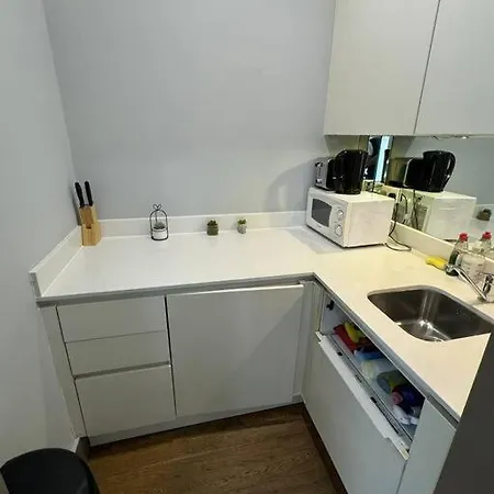 Sleep 4 In Heart Of Fitzrovia Near Oxford Cl6-3