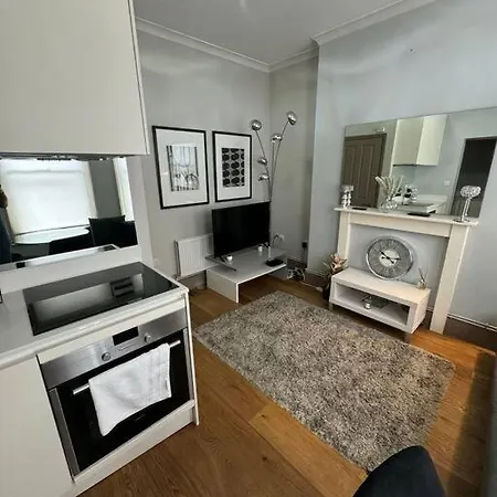 Sleep 4 In Heart Of Fitzrovia Near Oxford Cl6-3