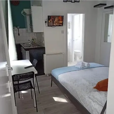 Lovely Studio By Hyde Park- 7-2