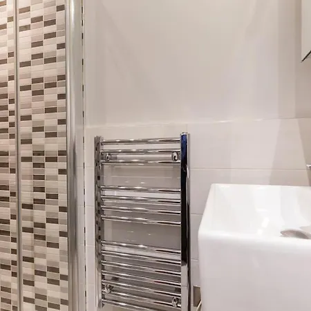Luxury Soho Apartment R3-3