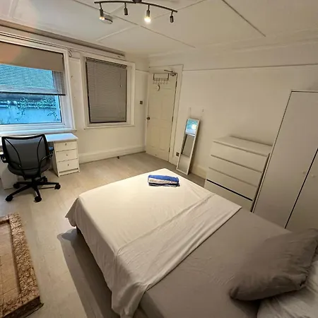 Locke & Quay Exclusive Rooms-3