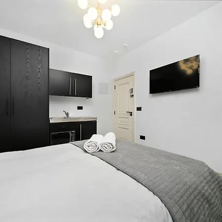 Nine Elms Urban Suites-2