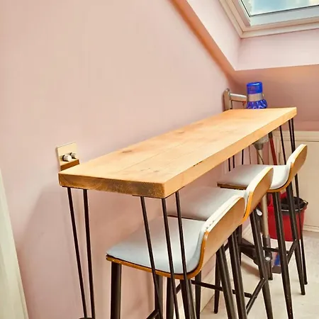 Private Comfortable Loft Apt In Superb Period Home-3