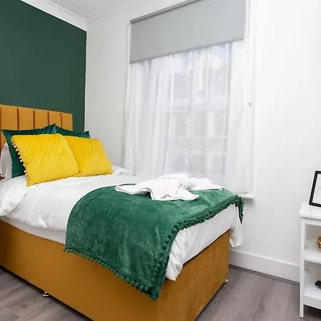 Cosy Comfy 1 Bedroom In Central Location-3
