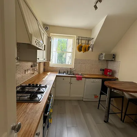 A Beautiful Room With A Private Garden-3