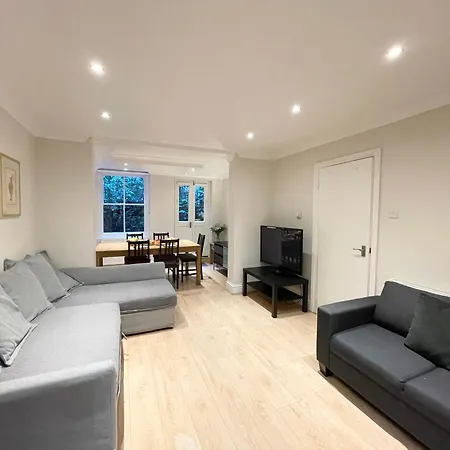 Pimlico Apartment-2