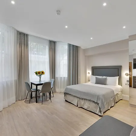Cleveland Residences Kensington-3