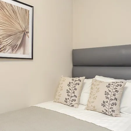 Cleveland Residences Kensington-2