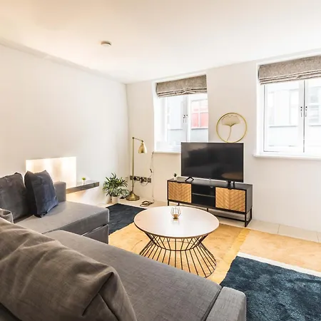 Staylux Carnaby Street-2