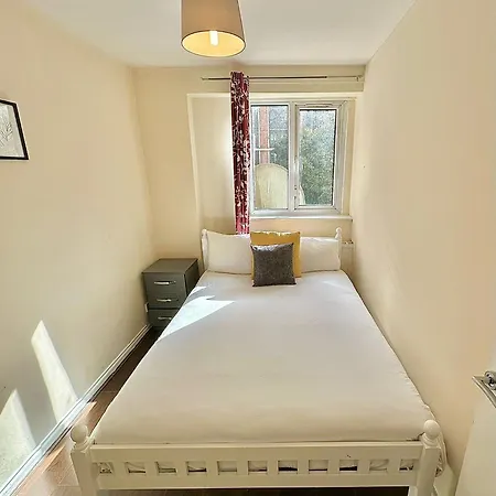 Stay In Edgware Road Apartment-2