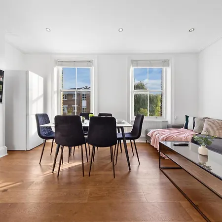 Shard View On Terrace 4Br Rare London Stay, Cinematic Scenes For 10-2
