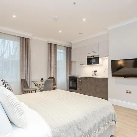 Cleveland Residences Chelsea-3