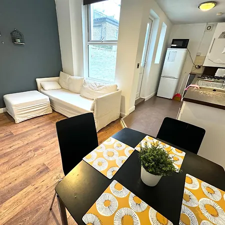 Amazing 1 Bed Flat In Fulham Near Chelsea Stadium-3