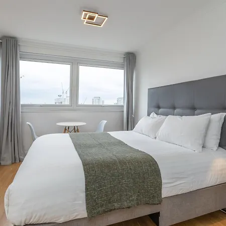 City View Apartments - Bow-2