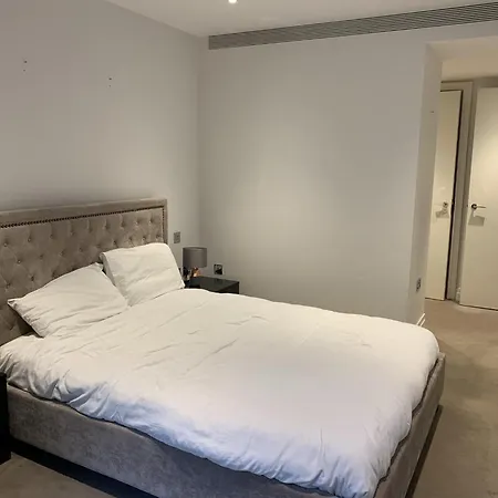 Stylish 2 Bed Flats Near Us Embassy-3
