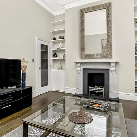 Stunning 3 Bed Apartment Paddington-3