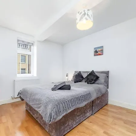 Lovely 2 Bedroom With Patio Waterloo Lm1-2