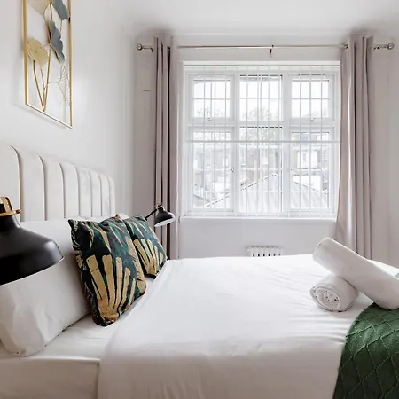 Marble Arch Apartments-2