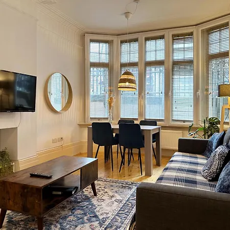 Oliver'S Place In Holborn - 2 Double Beds, 1 Sofa Bed, Great Location-2