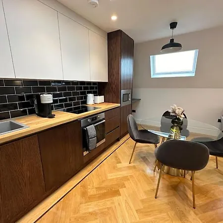 Flat 3 7A Lavender Hill-3