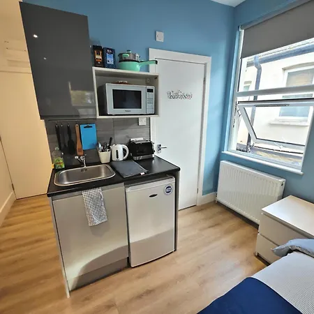 Stunning Studio In North London - Victoria Line-3
