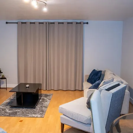 Cozy 1 Bed In Canary Wharf - Near Excel & Greenwich With Gym Acces-3