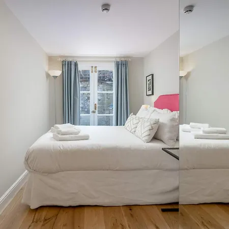 Aval Stylish 2Br Flat With Garden Near Buckingham Palace-3