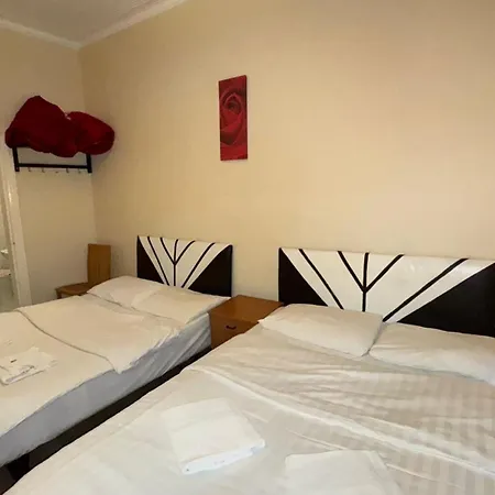 Collingham Place Apartments-2