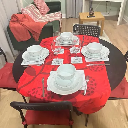 Olive Immaculate Wembley Apartment, 15Mins To Central London, By Edens-3