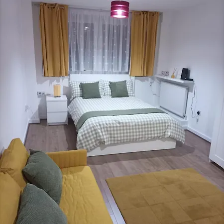 Cosy Room In A Cosy Home-2