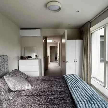 Lovely And Modern Room In London City-2