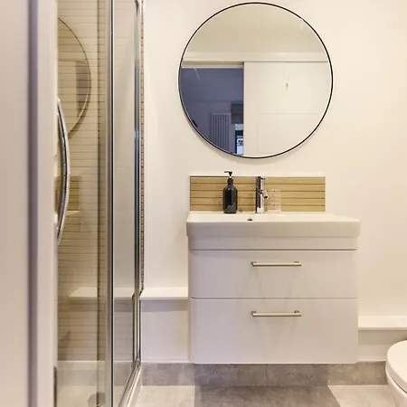 The Melbray Escape - Trendy 2Bdr Apartment-2