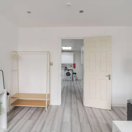 Luxury Flat Near Central London - Tower Bridge- Covent Garden-2