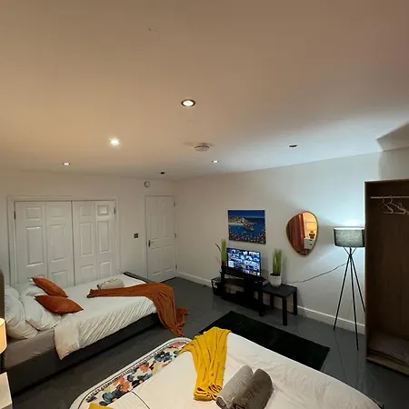 Cosy Luxurious Room In The Heart Of London-3