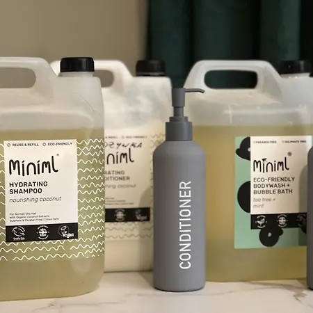 Spacious & Modern Family Gem-2