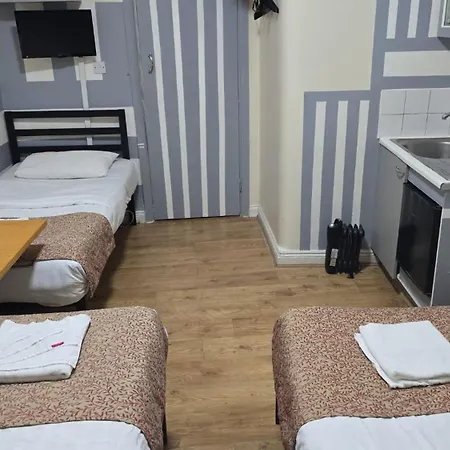 Collingham Place Apartments-3
