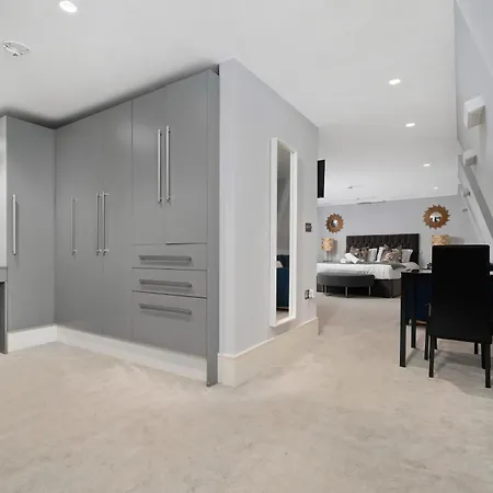 Marylebone Town Apartments-2
