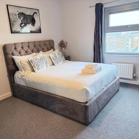 London Luxury Holiday Home B-3