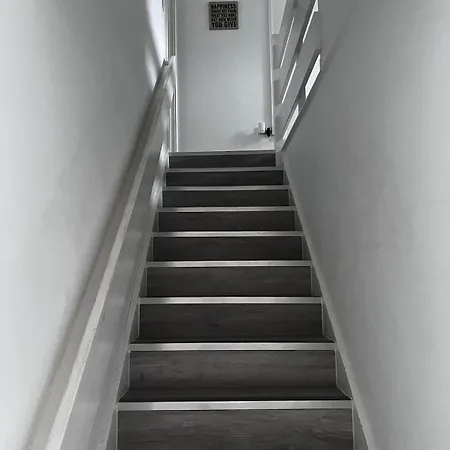 Lovely Double Room Available, In Shared House-3